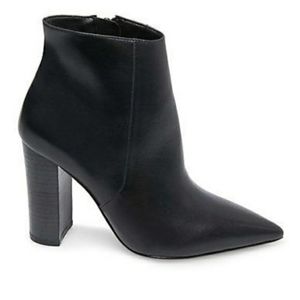 Steve Madden Pout Leather Booties